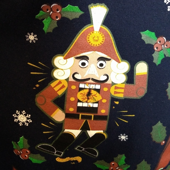 Ugly  Christmas Sweater - Picture 6 of 7